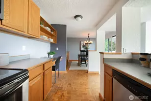 2500 W Manor Pl, Seattle, WA 98199 - Photo 26