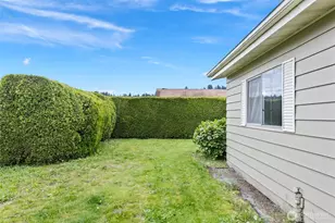 1402 22nd St NE, Auburn, WA 98002 - Photo 4