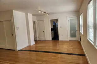 2114 7th Ave W, Seattle, WA 98119 - Photo 4