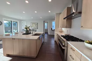 13809 SE 85th St, Newcastle, WA 98059 - Photo 8