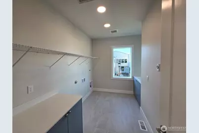 13809 SE 85th Street, Newcastle, WA 98059 - Photo 28
