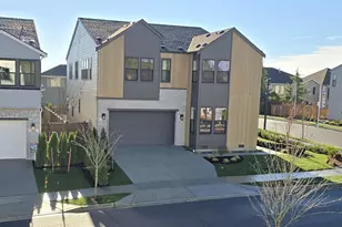 13809 SE 85th St, Newcastle, WA 98059 - Photo 32