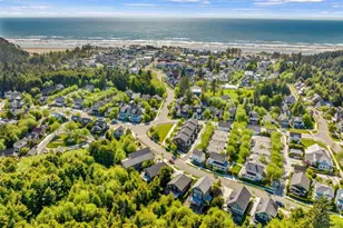 81 Compass St, Pacific Beach, WA 98571 - Photo 38