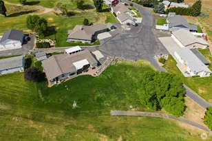 10615 SE Handicap Dr, Warden, WA 98857 - Photo 6