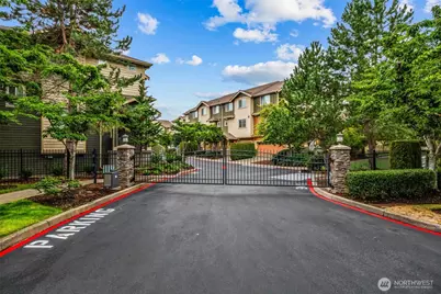 4660 NE 3rd Court #J3, Renton, WA 98059 - Photo 24