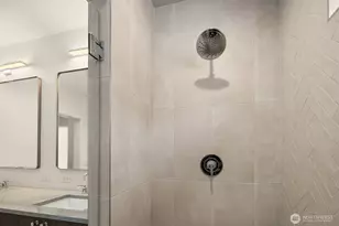 972 NW 54th St, Seattle, WA 98107 - Photo 26