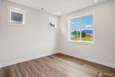 508 Thompson (Lot 22) Drive, Enumclaw, WA 98022 - Photo 18