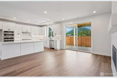 508 Thompson (Lot 22) Drive, Enumclaw, WA 98022 - Photo 12