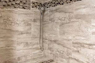 1118 W Wishkah St, Aberdeen, WA 98520 - Photo 16