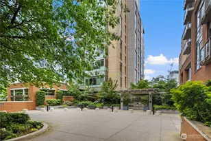 900 Lenora St, Seattle, WA 98121 - Photo 30