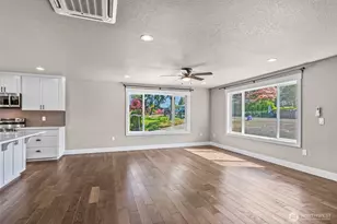 151 Alpha Dr, Longview, WA 98632 - Photo 12