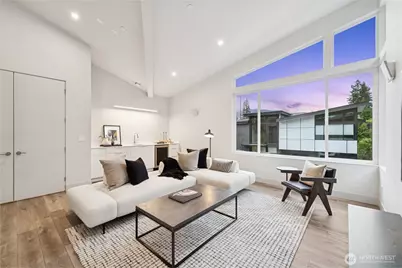 13220 NE 70th Street, Redmond, WA 98052 - Photo 30