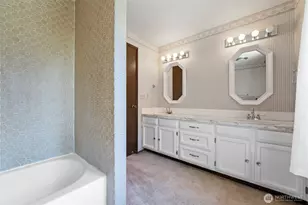 5207 NW Painted Hills Rd, Ephrata, WA 98823 - Photo 16