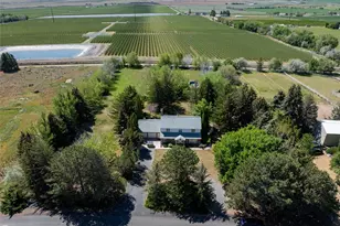 5207 NW Painted Hills Rd, Ephrata, WA 98823 - Photo 2