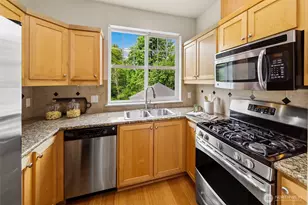 19102 20th Dr SE, Bothell, WA 98012 - Photo 10