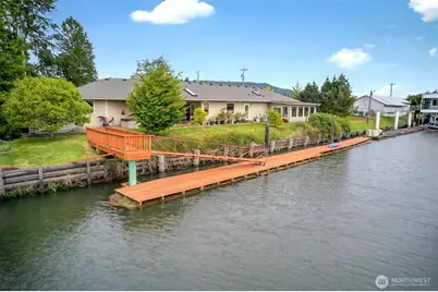 45 N Welcome Slough Road, Cathlamet, WA 98612 - Photo 2