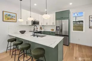 8016 24th Ave NW, Seattle, WA 98117 - Photo 6