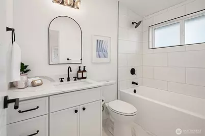 8016 24th Avenue NW, Seattle, WA 98117 - Photo 24