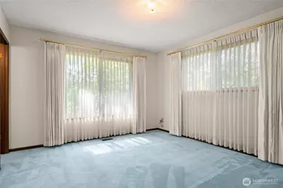 2431 W Lynnwood Drive, Longview, WA 98632 - Photo 12