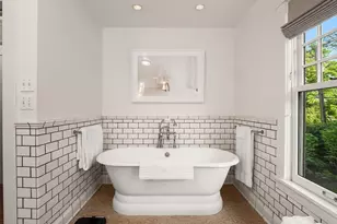 2161 E Interlaken Blvd, Seattle, WA 98112 - Photo 20