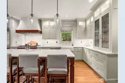 2161 E Interlaken Boulevard, Seattle, WA 98112 - Photo 12