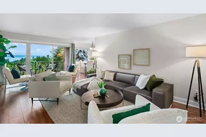 11515 Greenwood Avenue N #B, Seattle, WA 98133 - Photo 1