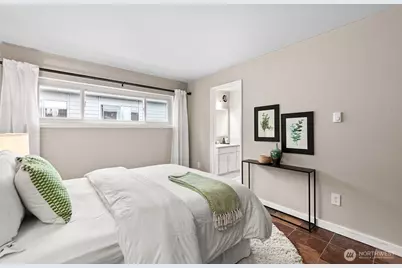 11515 Greenwood Avenue N #B, Seattle, WA 98133 - Photo 18