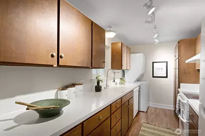11515 Greenwood Avenue N #B, Seattle, WA 98133 - Photo 14