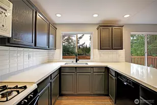 1881 Lake Dr, Camano Island, WA 98282 - Photo 6