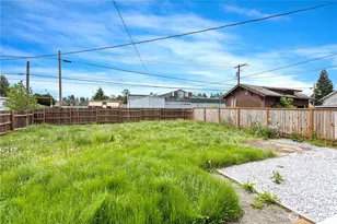 832 N Pearl St, Centralia, WA 98531 - Photo 12
