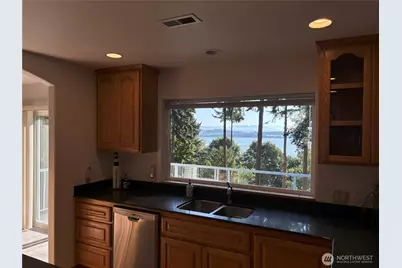 362 N Sunrise Boulevard, Camano Island, WA 98282 - Photo 14