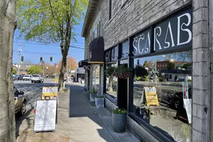 8214 Greenwood Ave N, Seattle, WA 98103 - Photo 8