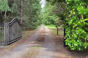 22930 115th Ave SW, Vashon, WA 98070 - Photo 32