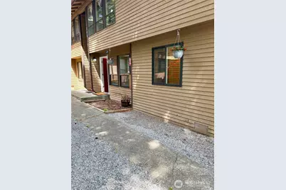 1101 SW Harrier Circle #106, Oak Harbor, WA 98277 - Photo 4