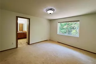 301 Pointes Dr E, Shelton, WA 98584 - Photo 10