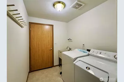 301 Pointes Drive E, Shelton, WA 98584 - Photo 24