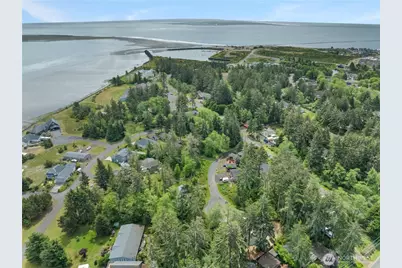 958 Washoe Court SE, Ocean Shores, WA 98569 - Photo 10