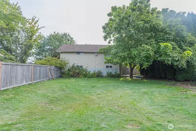 2010 13th Avenue NW, Puyallup, WA 98371 - Photo 32