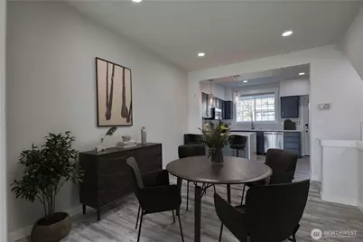 23120 SE Black Nugget Road #A2, Issaquah, WA 98029 - Photo 4