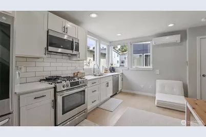 3638 36th Avenue S #B, Seattle, WA 98144 - Photo 6