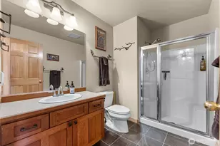 302 Cascadian Ct, Winthrop, WA 98862 - Photo 10