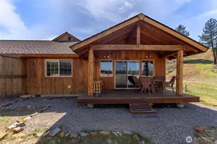 302 Cascadian Ct, Winthrop, WA 98862 - Photo 28