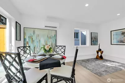 8040 19th Avenue NW, Seattle, WA 98117 - Photo 12