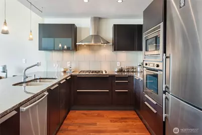 737 Olive Way #2703, Seattle, WA 98101 - Photo 4