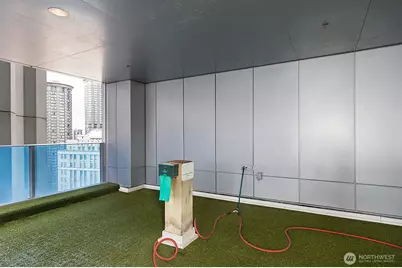 737 Olive Way #2703, Seattle, WA 98101 - Photo 26