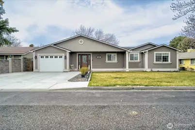 515 N Shelley Avenue, Othello, WA 99344 - Photo 1