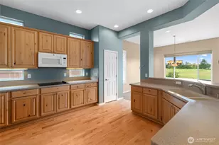 4420 Vashon Dr NE, Lacey, WA 98516 - Photo 12