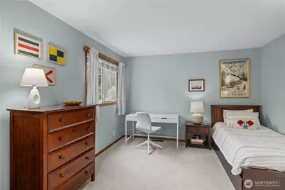 8484 NE County Park Road, Bainbridge Island, WA 98110 - Photo 26