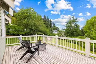 8484 NE County Park Rd, Bainbridge Island, WA 98110 - Photo 4