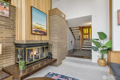 2180 Cove Drive, Oak Harbor, WA 98277 - Photo 10